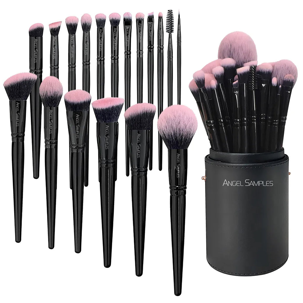 18 PIECE BRUSH SET