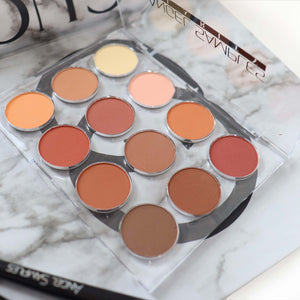 CLARITY EYESHADOW PALETTE