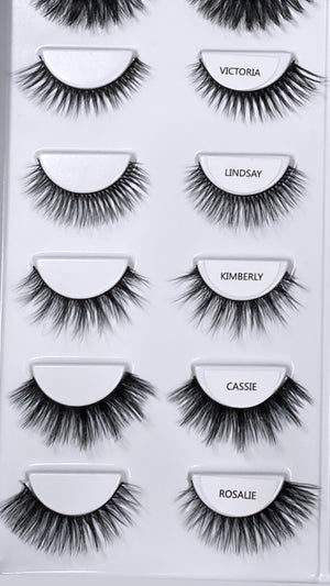 MINI BLACK BOOK OF LASHES